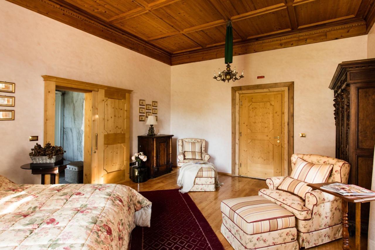 Schlosswirt Forst Lagundo Exterior photo